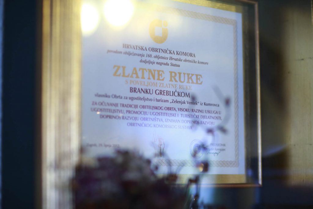 Zlatne ruke Award